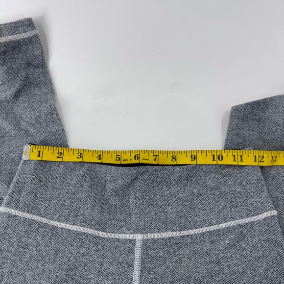 Lululemon Athletica Heathered Gray‎ Leggings - Picture 8 of 10